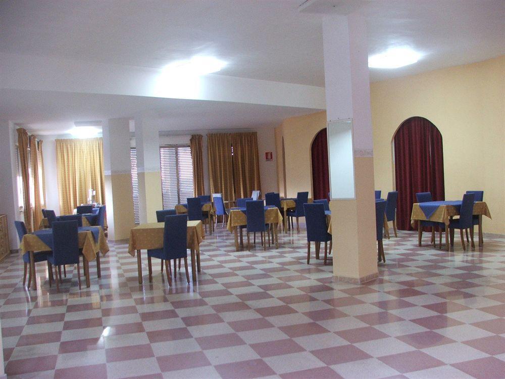 Hotel Vittorio Portopalo Di Capo Passero ภายนอก รูปภาพ