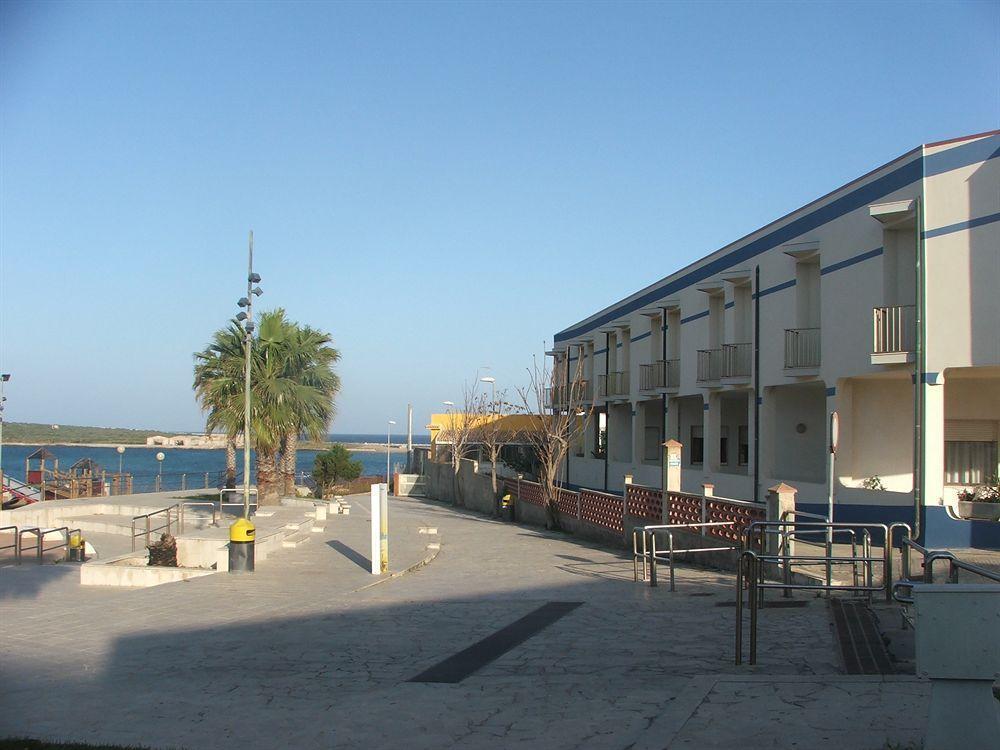Hotel Vittorio Portopalo Di Capo Passero ภายนอก รูปภาพ